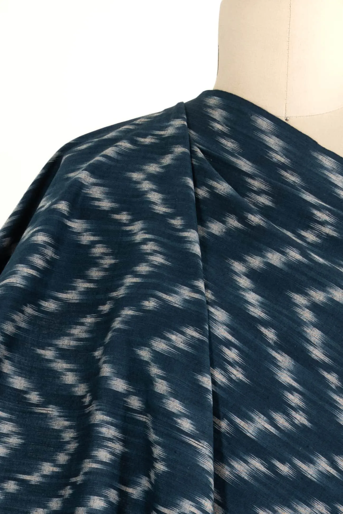 Farida Cotton Ikat Woven - 2units (1 yard)
